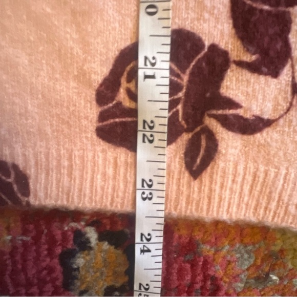 Women's ELLE™ Printed Sweater size S - Picture 4 of 6